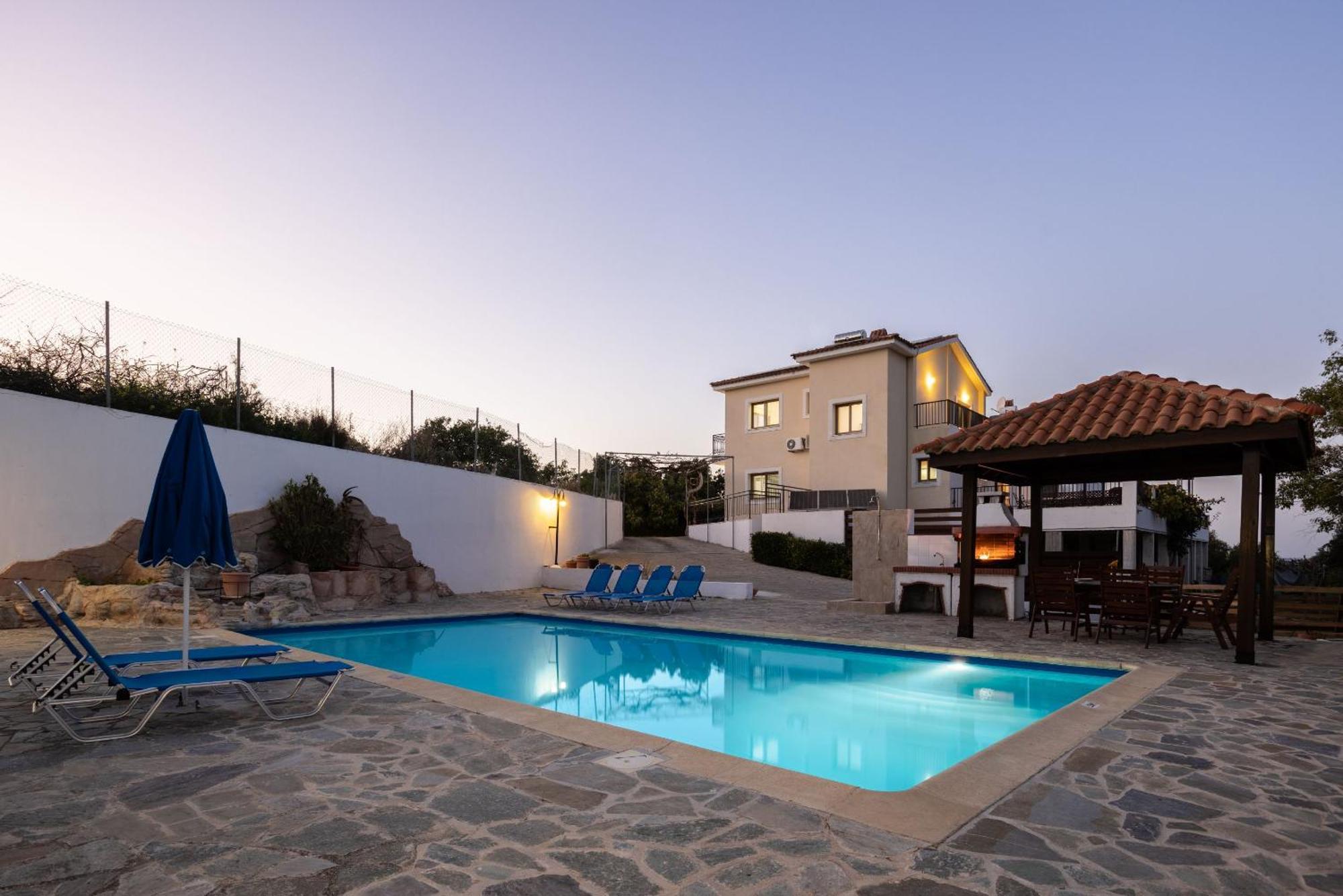 Villa Ira Finiki ラッチ エクステリア 写真
