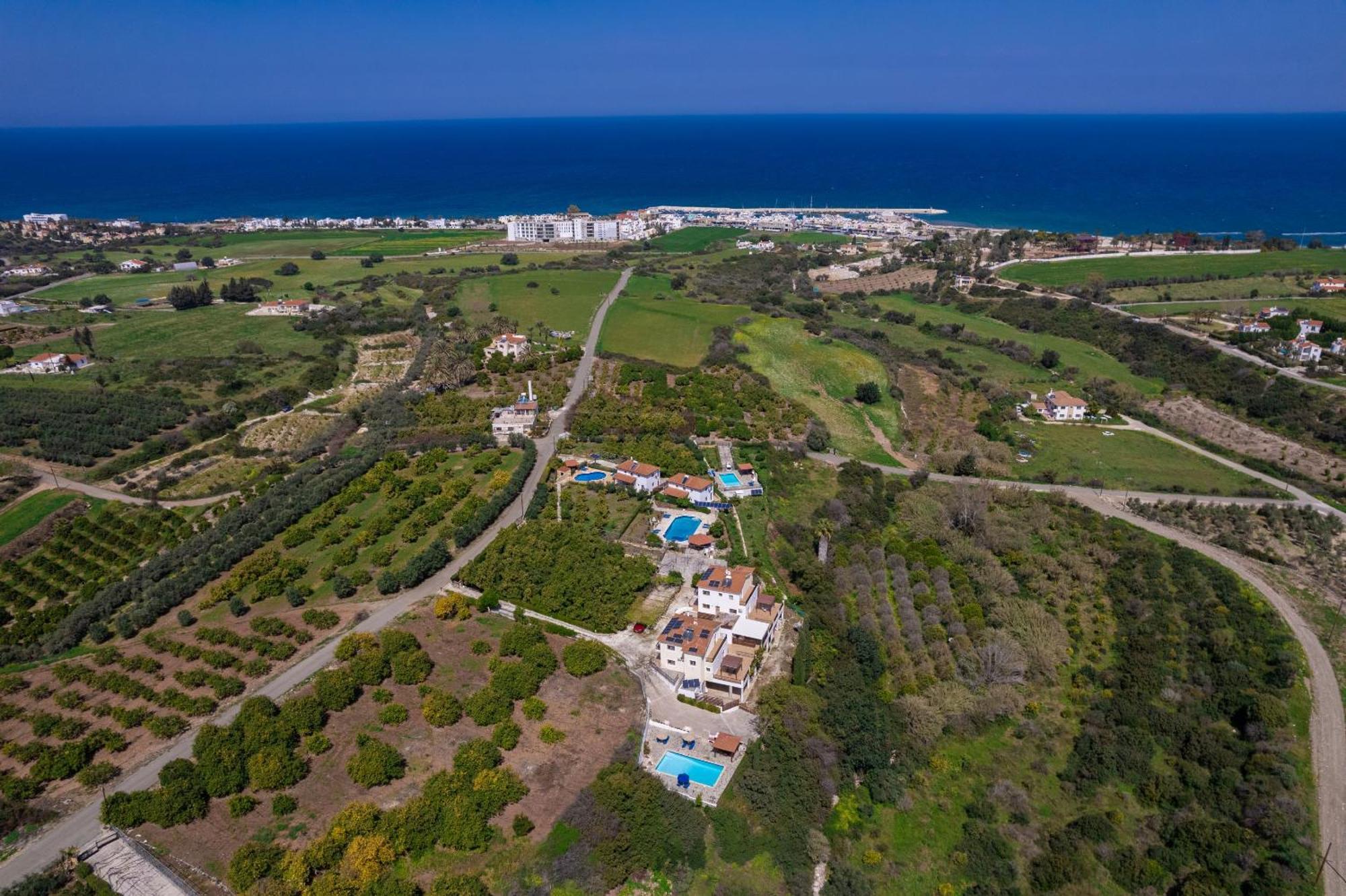 Villa Ira Finiki ラッチ エクステリア 写真